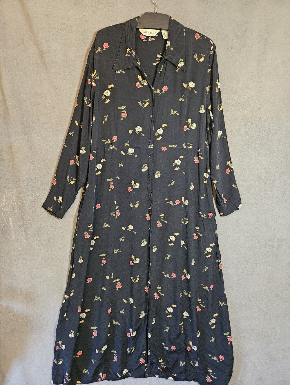 Vintage Eddie Bauer Floral Midi Maxi Shirt Dress 90s Black Rayon Button Front XL